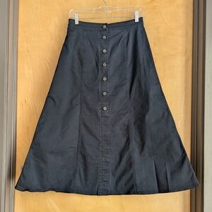 Uniqlo black A-line midi skirt - 6